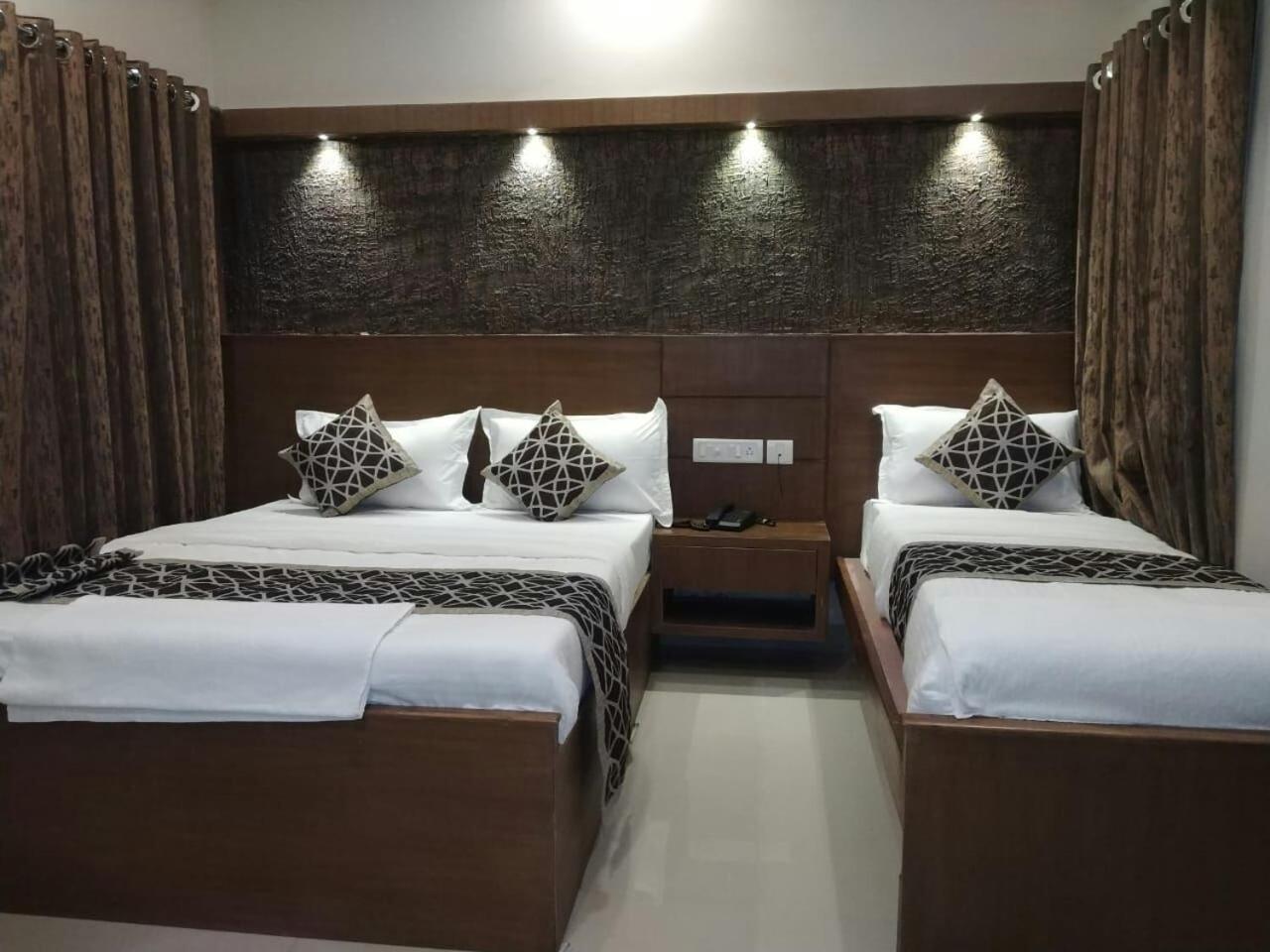 Horizon Inn Τσενάι Εξωτερικό φωτογραφία