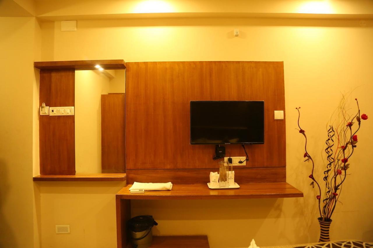 Horizon Inn Τσενάι Εξωτερικό φωτογραφία