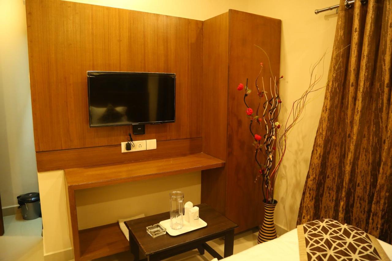 Horizon Inn Τσενάι Εξωτερικό φωτογραφία